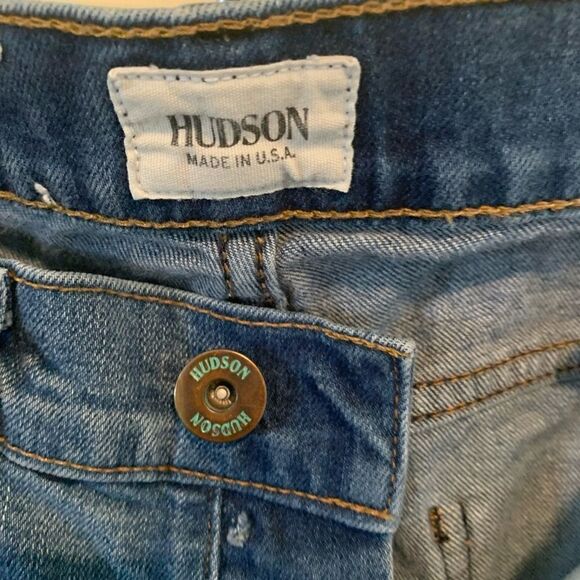 Hudson Byron Mid Rise Bermuda Shorts size 28 - Picture 8 of 11